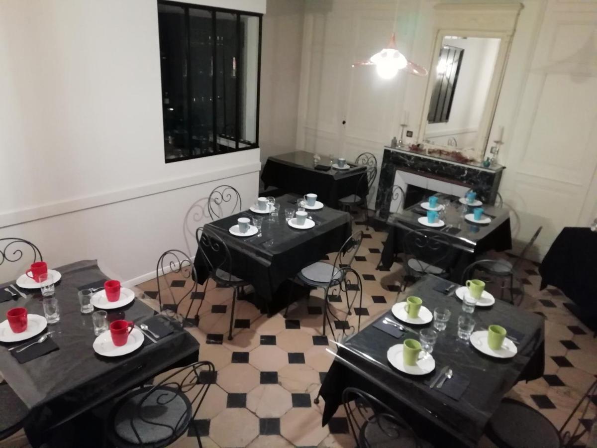 Chambres Et Table L' Echappee Bouvesse-Quirieu Exteriér fotografie