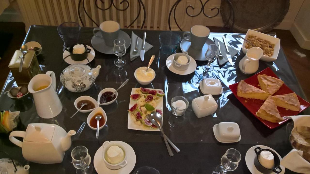 Chambres Et Table L' Echappee Bouvesse-Quirieu Exteriér fotografie