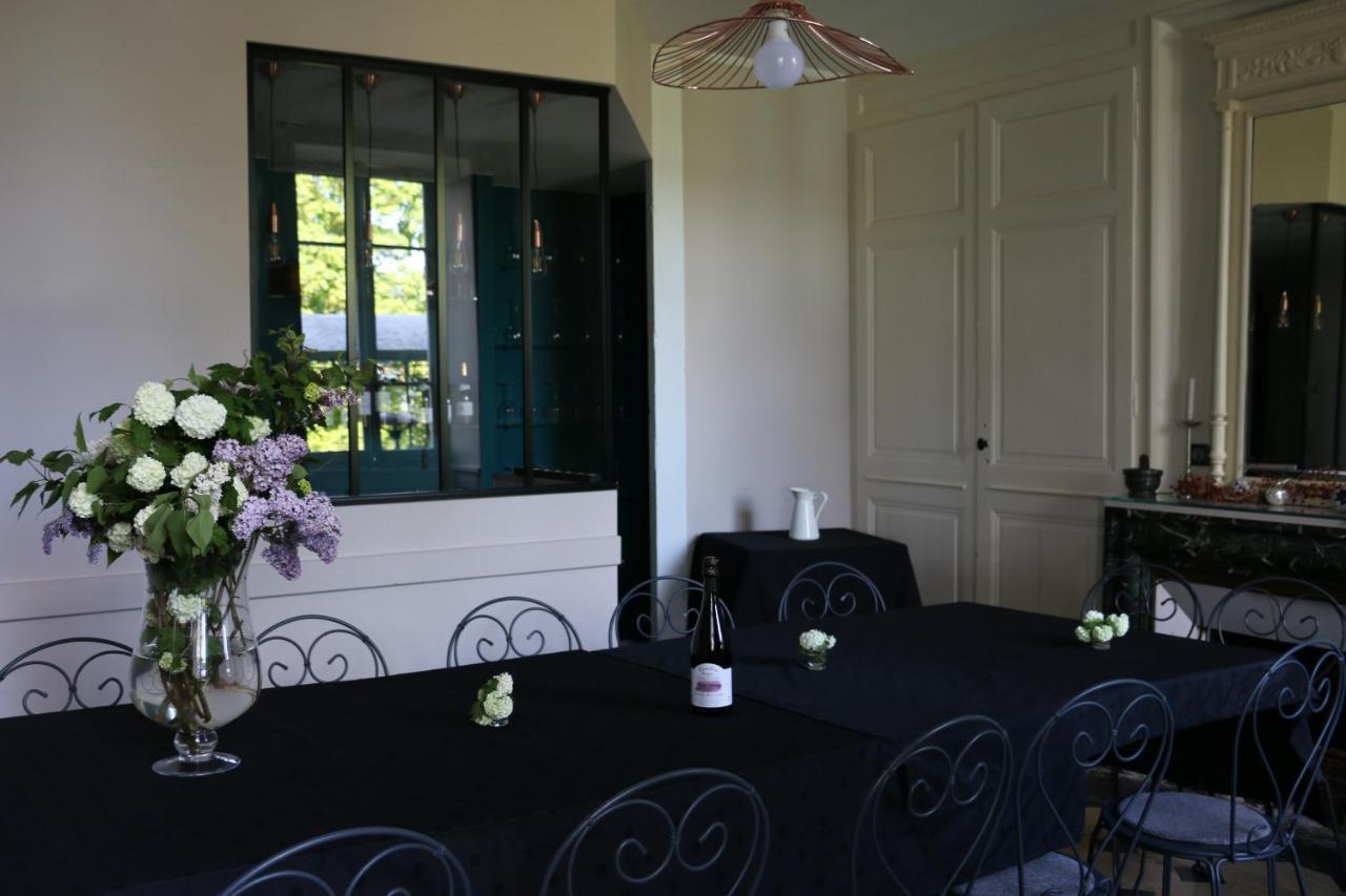 Chambres Et Table L' Echappee Bouvesse-Quirieu Exteriér fotografie