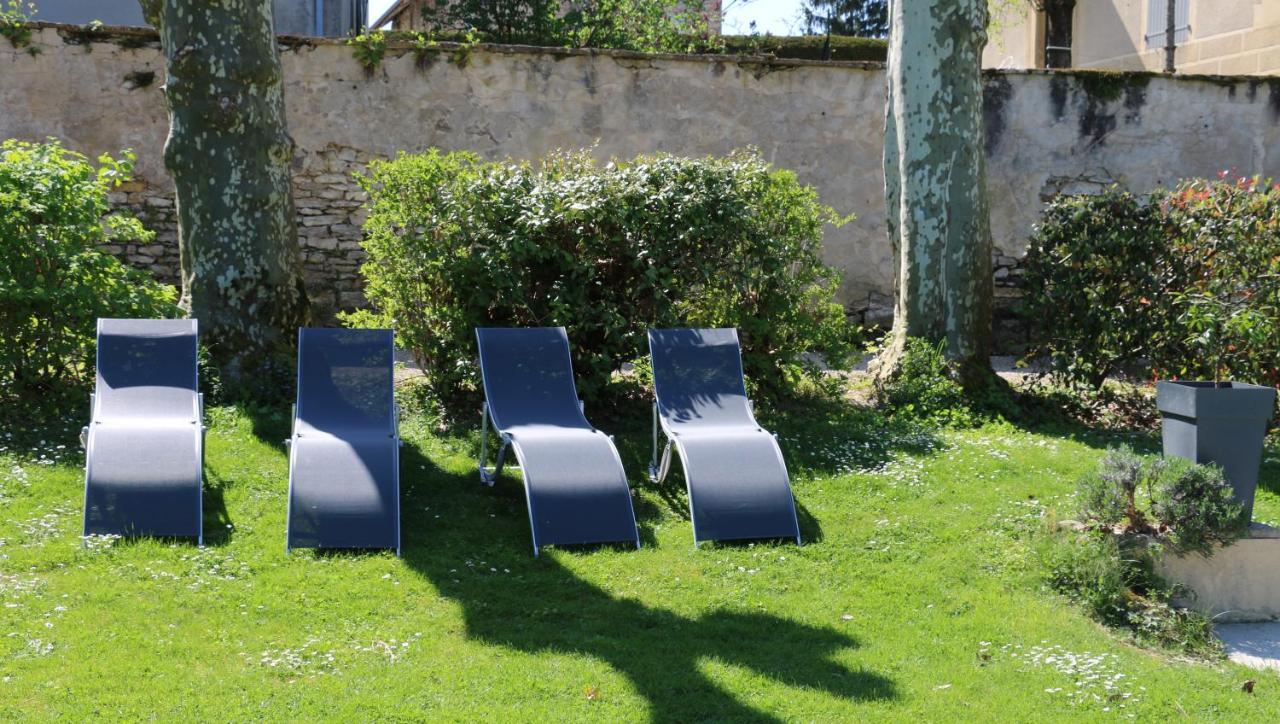 Chambres Et Table L' Echappee Bouvesse-Quirieu Exteriér fotografie
